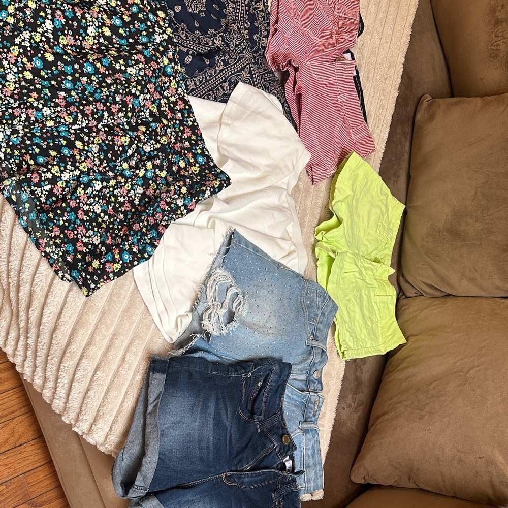 Lot Mixed Women's Summer Tops & Denim Shorts Bundle - Floral, White, Neon